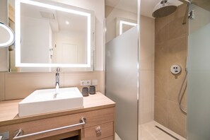 Shower, towels - Beachhouse Bansin, App. 19 (Heringsdorf)