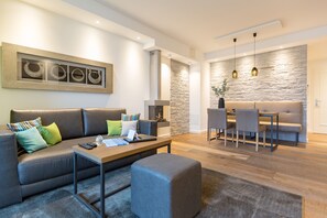 Uklassifisert bilde, 2 av 22, knapp