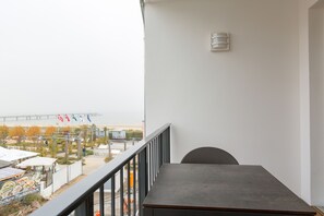 Outdoor dining - Beachhouse Bansin, App. 18 (Heringsdorf)