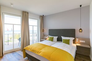 2 bedrooms, in-room safe, WiFi, bed sheets