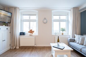 TV - Villa Albertine, App. 13 (Heringsdorf)