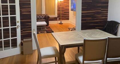 Rare 2-bedroom apartment neartown close to River Oaks