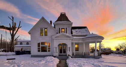 Charming Mt Pleasant Home in Historic Dtwn!