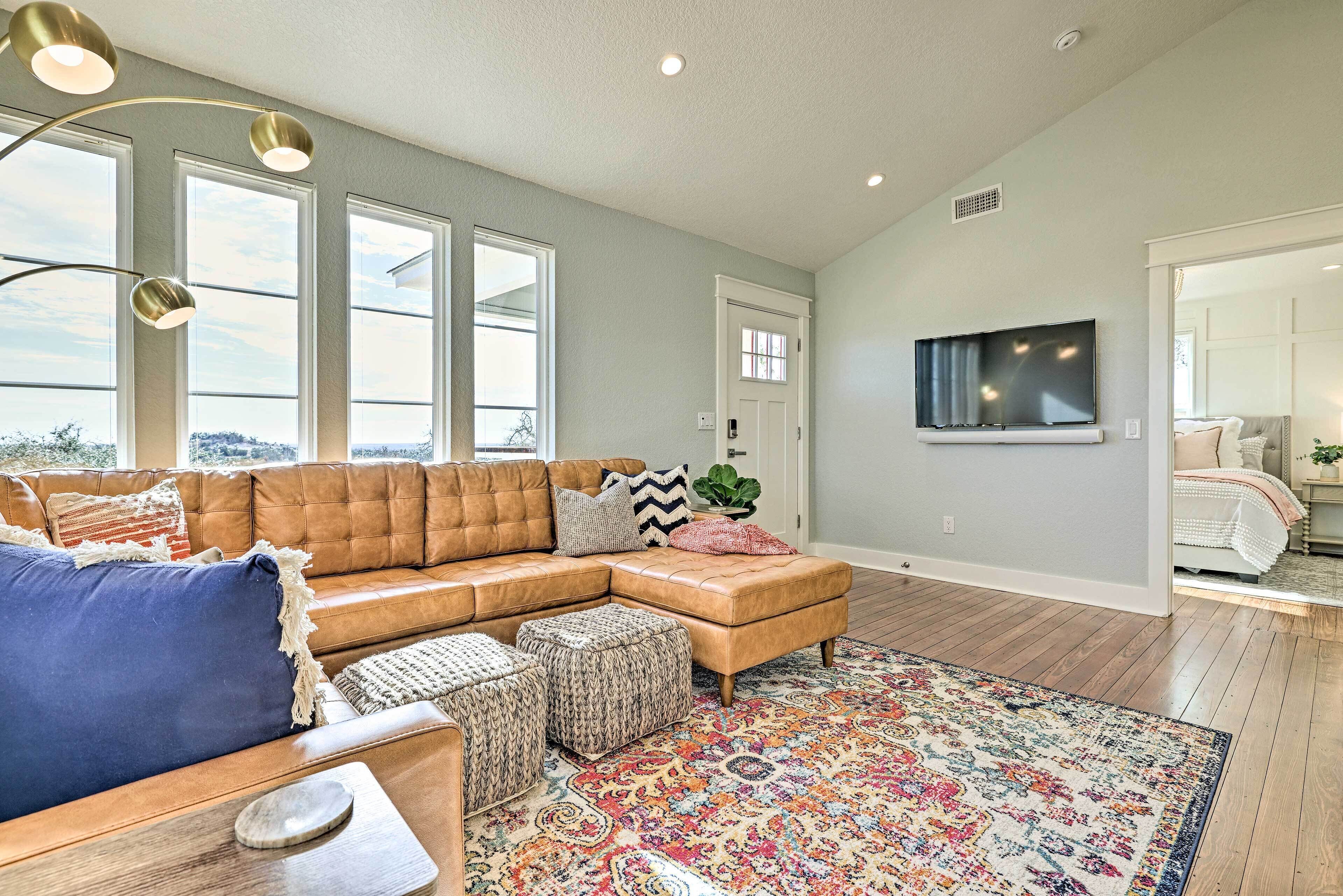 Comfy Hill Country Haven W/ Private Hot Tub! - Texas