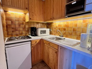 ثلاجة، ميكروويف