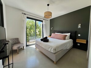 5 Schlafzimmer, Bügeleisen/Bügelbrett, Reisekinderbett, kostenloses WLAN