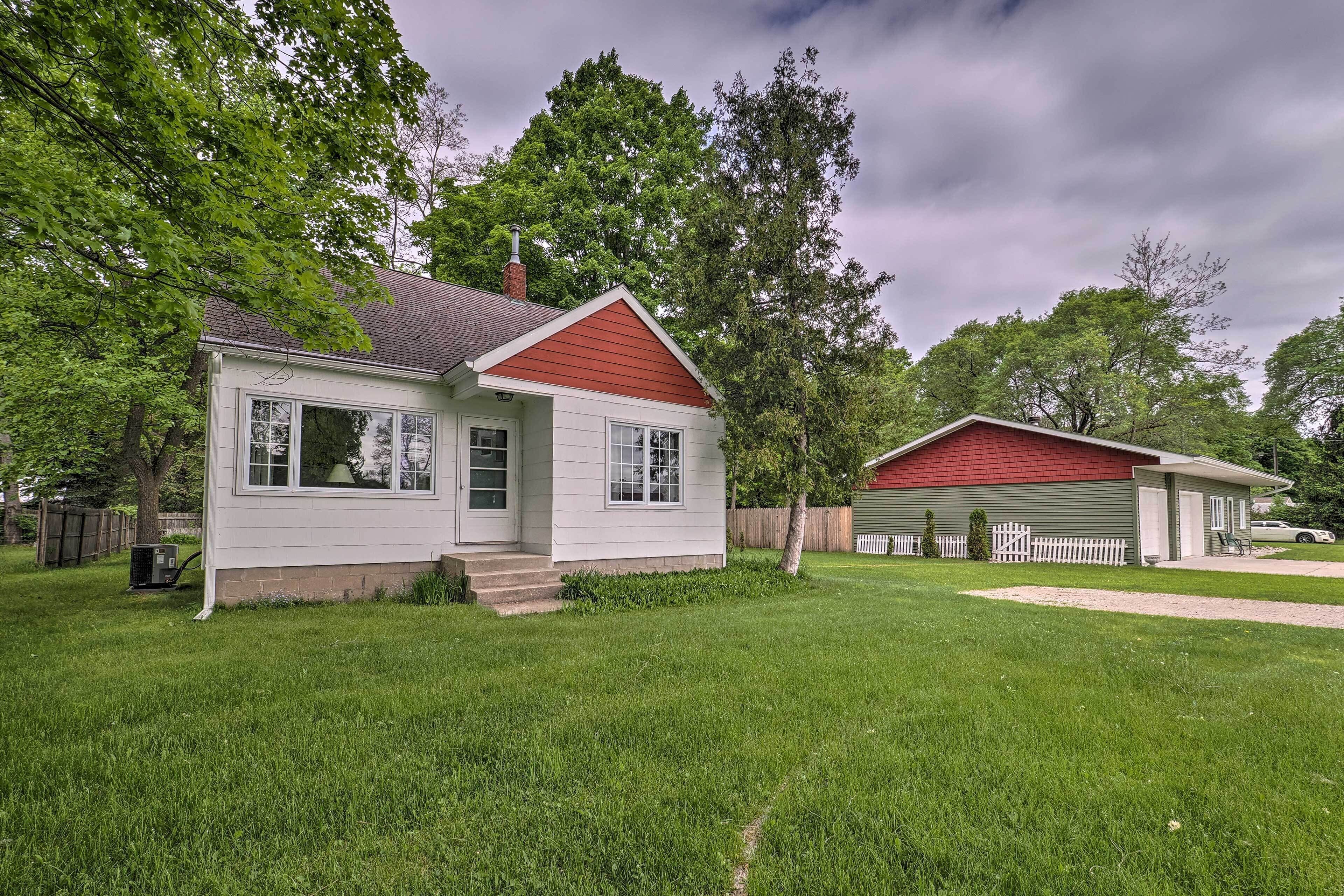 'Torch Bay Hideaway' Cottage: Near Torch Lake
