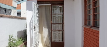 Look no further....spacious bungalow