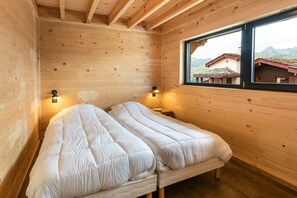 5 Schlafzimmer, Bügeleisen/Bügelbrett, Reisekinderbett, kostenloses WLAN