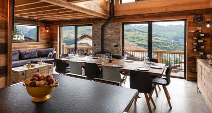 Les Coches : Chalet au pied des pistes avec vue sur le Mont blanc