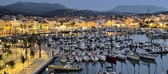 Beautiful apartment, hyper center, Sanary port, free parking