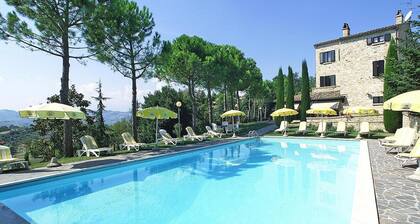 Hotel in Marche with Scenic Hiking Trails