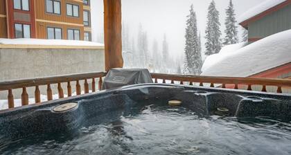 Mountain Time-spacious, Private Hot Tub,great View