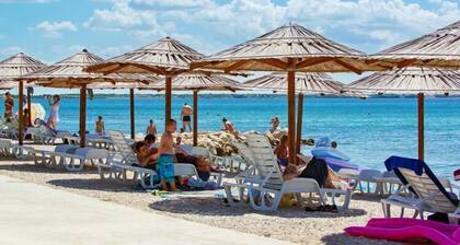 Apartment in Vir near Jadro Beach