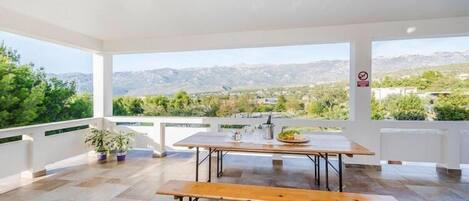 Servei de restauració a l'aire lliure