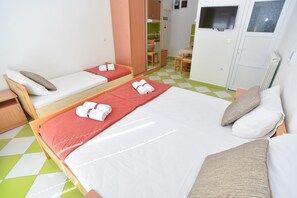 1 Schlafzimmer, Zimmersafe, Bügeleisen/Bügelbrett, kostenloses WLAN
