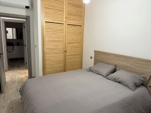 1 bedroom, iron/ironing board, travel crib, free WiFi