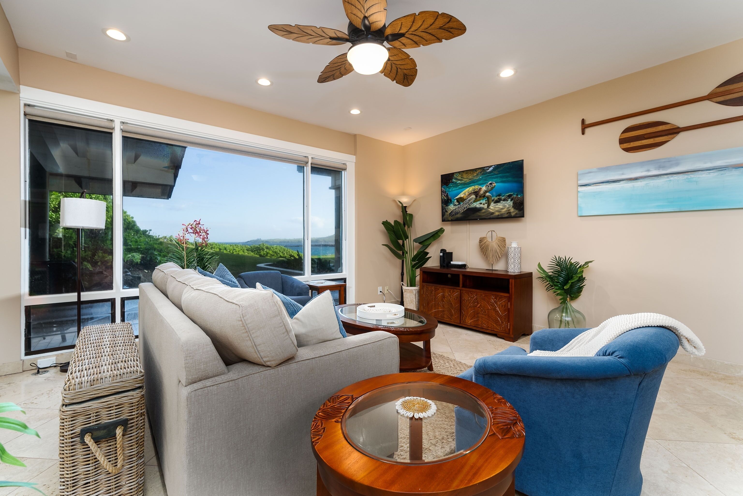 Condo, 1 Bedroom | Living area | Smart TV