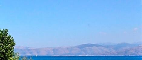 Beach/ocean view
