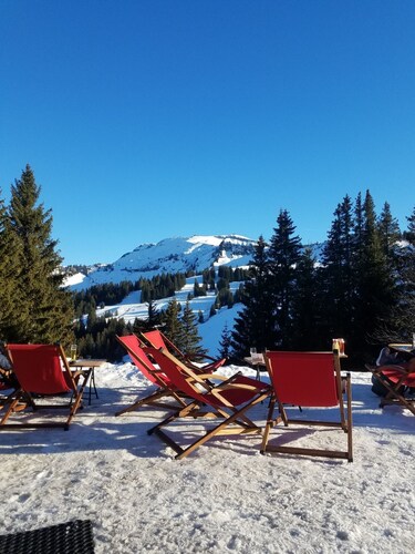 Charming 5-person apartment in Samoëns