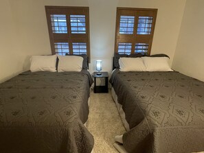 4 habitaciones, wifi gratis y ropa de cama
