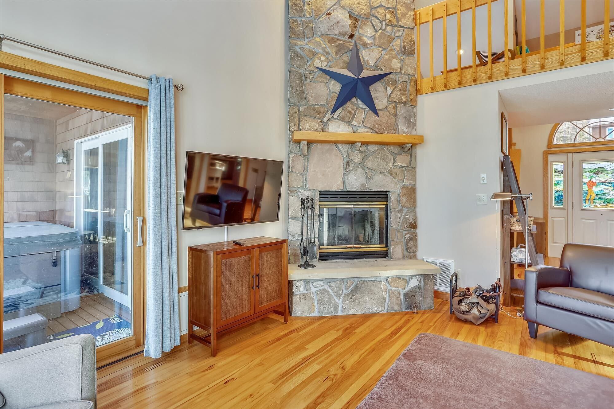 The Best Sunset Views Are At Mountain View Retreat! - Park Road 826