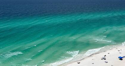 Perfect Studio for 2! OceanView Balcony! Beach Chairs! Walk2PierPark!