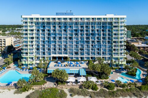 Room with full kitchen and partial ocean views - Full Access to Amenities!