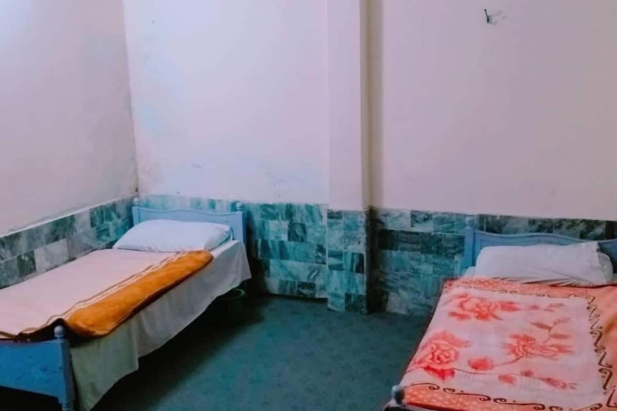 Standard Double or Twin Room | Free WiFi, bed sheets