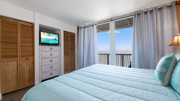 2 bedrooms, iron/ironing board, travel crib, free WiFi