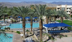 Outdoor pool - Marriott Shadow Ridge Enclaves Studio Full Resort Access (Palm Desert)