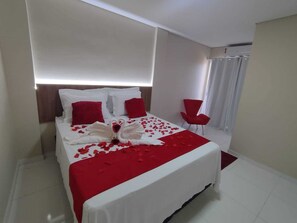 Honeymoon Double Room | Desk, soundproofing, free WiFi - Hotel la Sierra (Bodoquena)