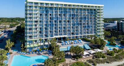 Room with Partial Ocean Views in South Myrtle Beach - Full Access to Amenities!
