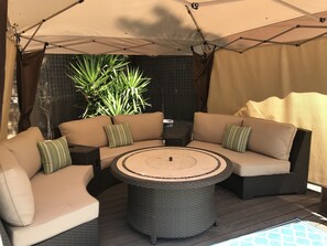 Property grounds - Wine Country Retreat w Pool & Spa - Near Vineyards (Santa Rosa)