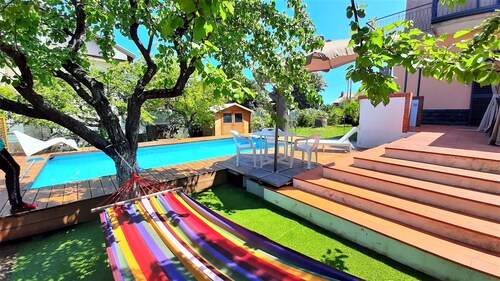 Villa Etna, with swimming pool and garden. 