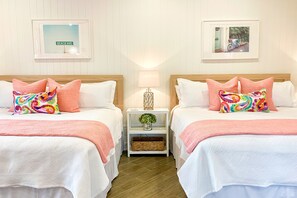2 slaapkamers, een strijkplank/strijkijzer, internet, beddengoed