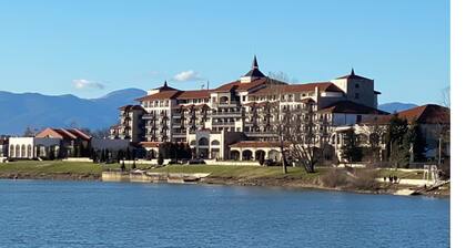 Apartment 100m from Pravets Golf&Spa Resort, hiking trails&historical sights