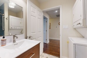 Haartrockner, Handtücher