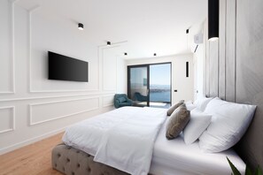 5 bedrooms, iron/ironing board, travel cot, free WiFi