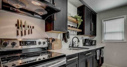 The Noir-a Modern 3 BR Bungalow in the heart of OKC!