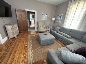 Smart TV, fireplace - Charming Historic 5-Bedroom Home with a Refreshing Pool! (Cape Charles)