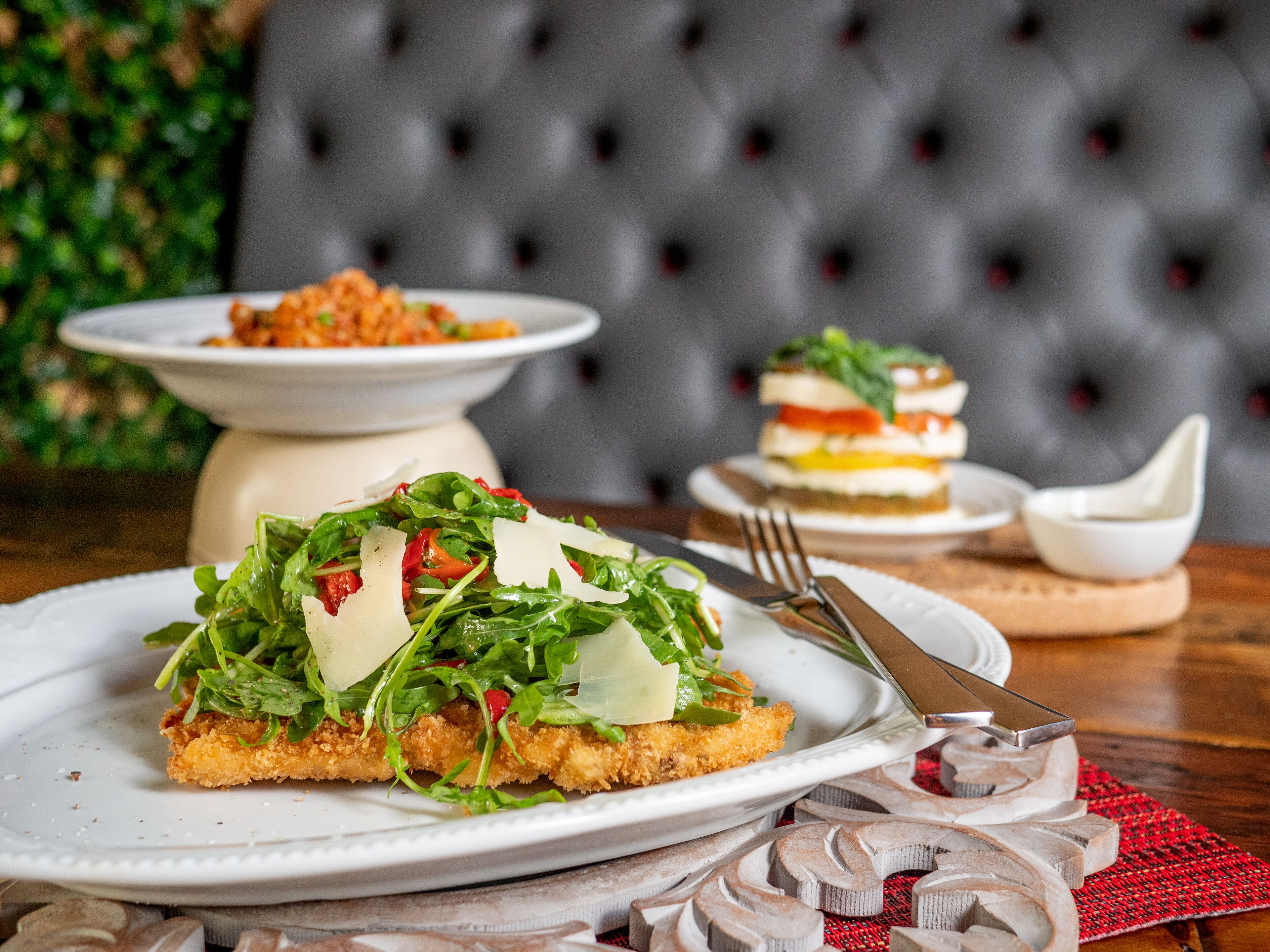 2 restaurants, breakfast, lunch, dinner served; italian cuisine