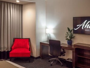 Allergitestet sengetøy, safe på rommet og skrivebord