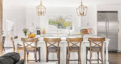 Wine Country Retreat with Heated Pool, Spa, Fire Pit & Game Room