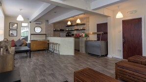 Reception - Waves Hotel (Skegness)