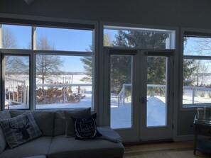 智能电视、壁炉