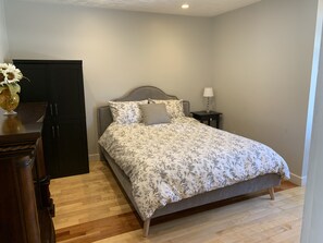 1 sovrum, skrivbord, gratis wi-fi och sängkläder