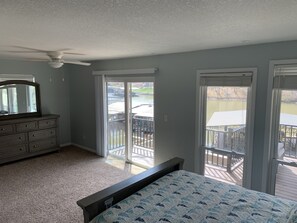 5 Schlafzimmer, Bügeleisen/Bügelbrett, WLAN, Bettwäsche