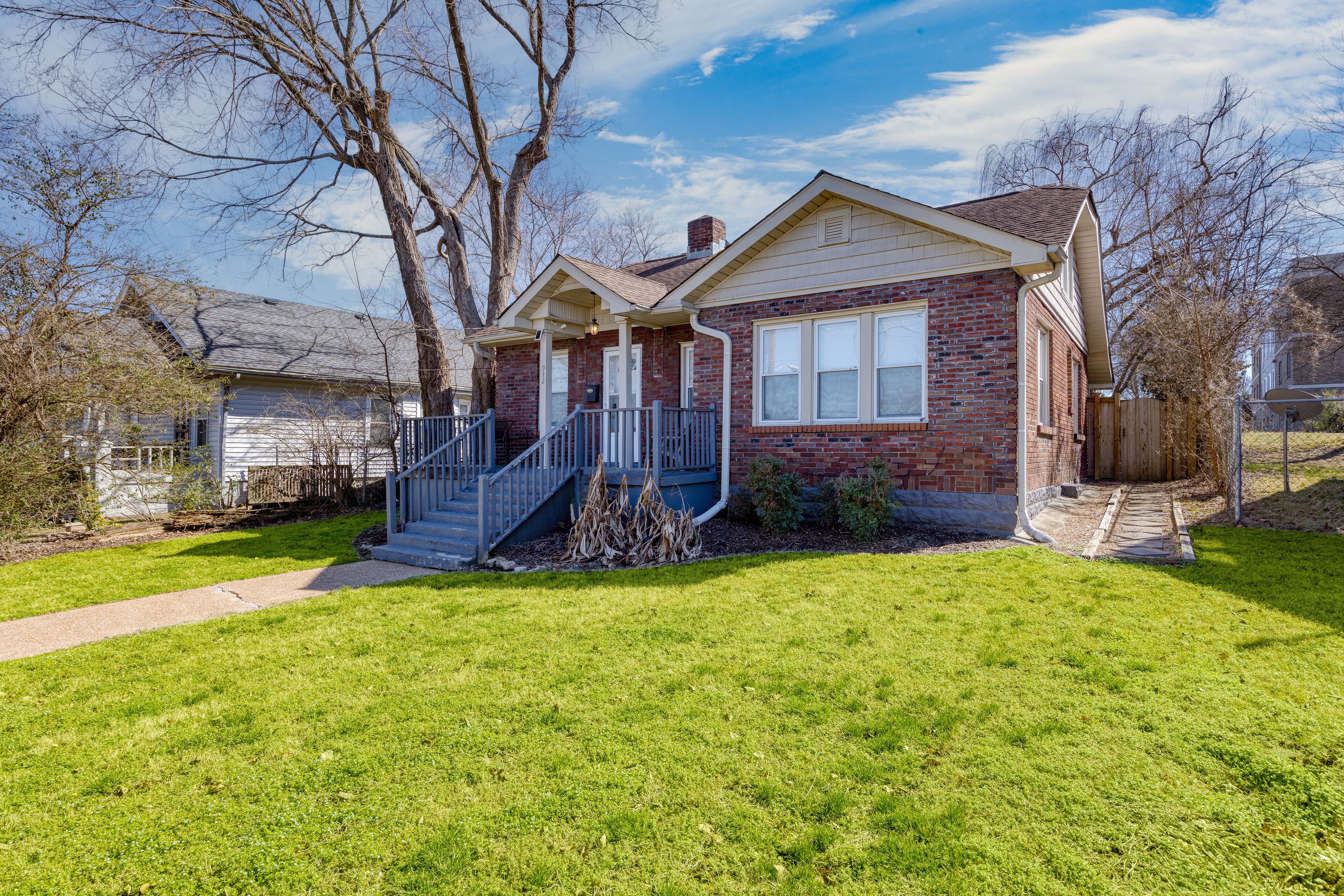 Louise by AvantStay | Cute Nashville Home w/ Large Yard & Firepit!