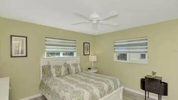 3 camere, una scrivania, Wi-Fi